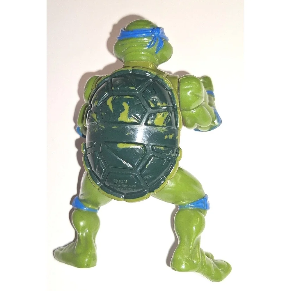 TMNT Leonardo head dropping‎ figure Katana Shield and Accessories Blue Bandana